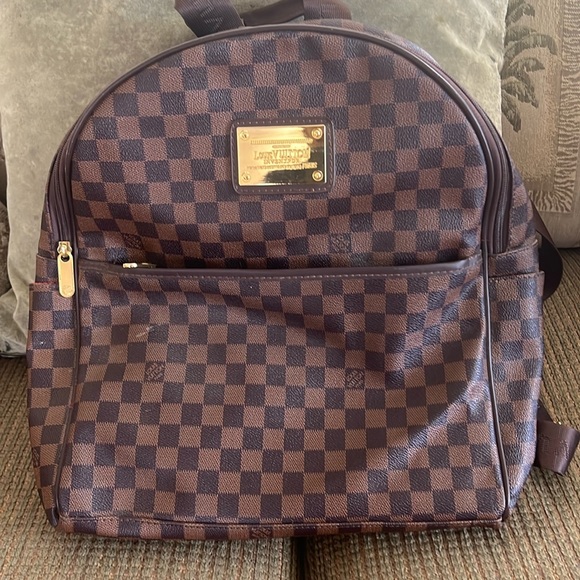It a LOUIS VUITTON INVENTPDR  BACK PACK - Picture 1 of 1